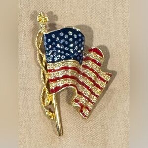 Monet 9/11 Commemorative Inscription Flag Brooch